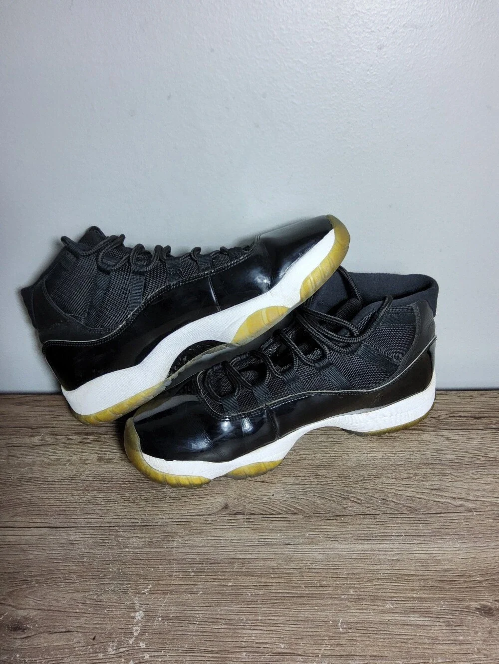 Nike Air Jordan 11 Retro Space Jam Black Blue Mens Size 10